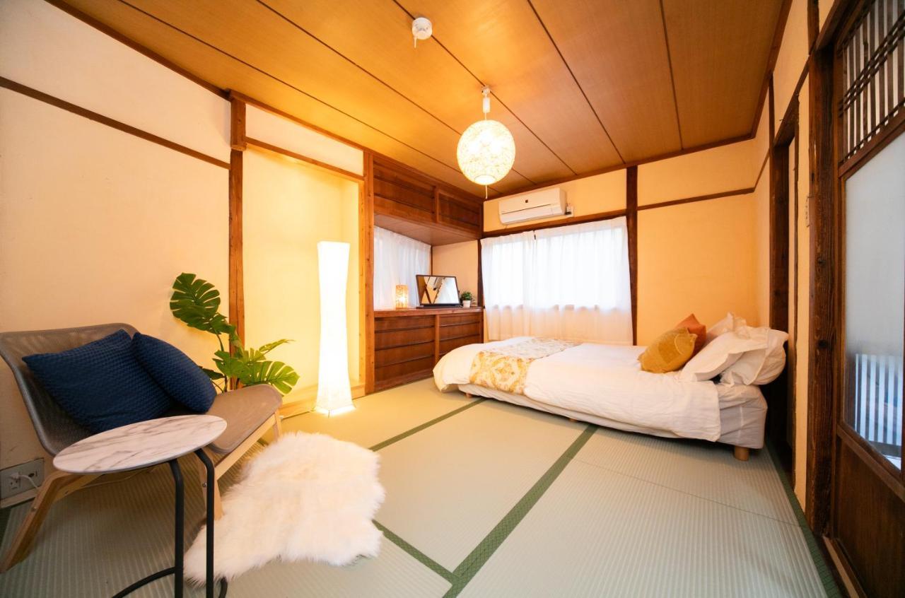 Very Convenient To Kyosera Dome 오사카 외부 사진
